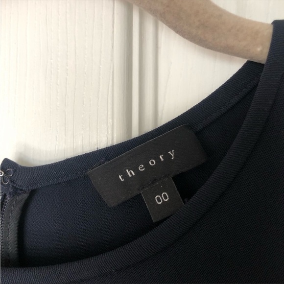 Theory Nikay Sleeveless Dress - Picture 4 of 9